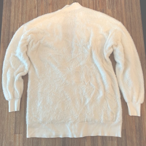 ARITZIA SUNDAY BEST KITTY CARDIGAN - Picture 4 of 7